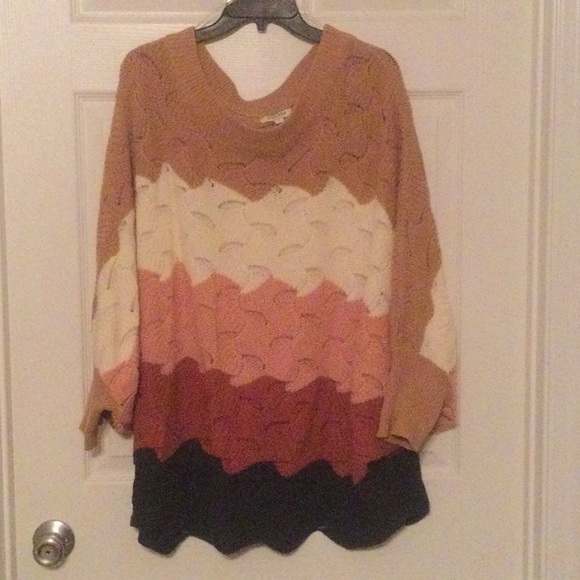 Multi color sweater, large, Andree by Unit. - Picture 1 of 8